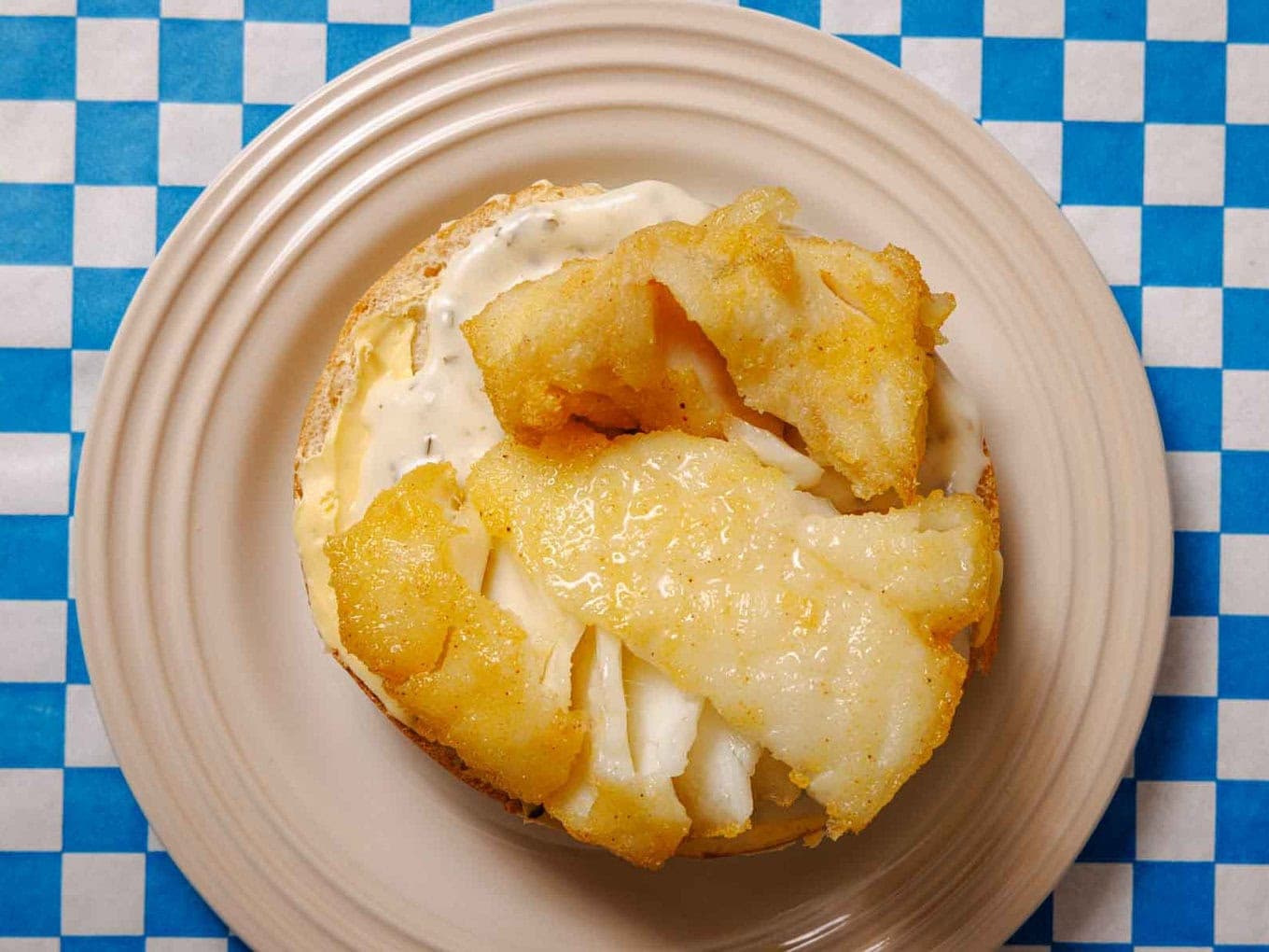 fish and tartar sauce on bun