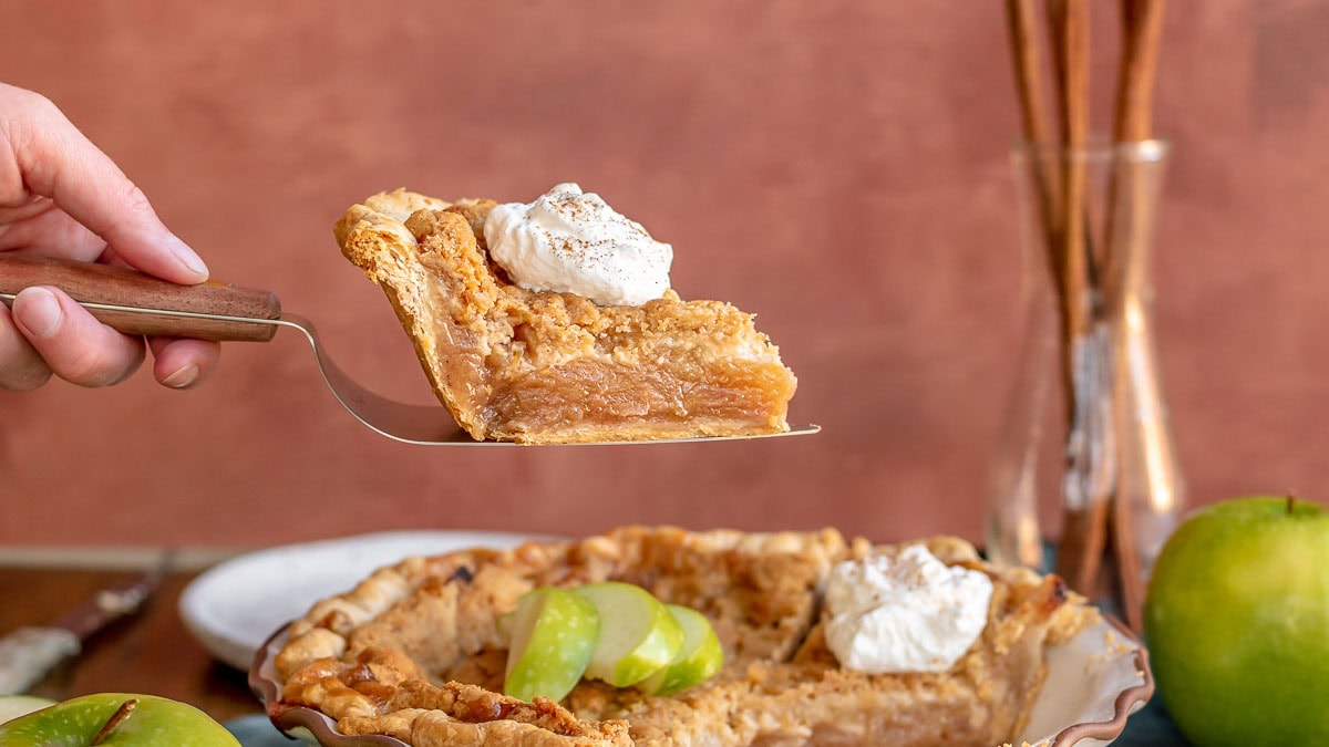 16x9-dutch-apple-pie-1.jpg