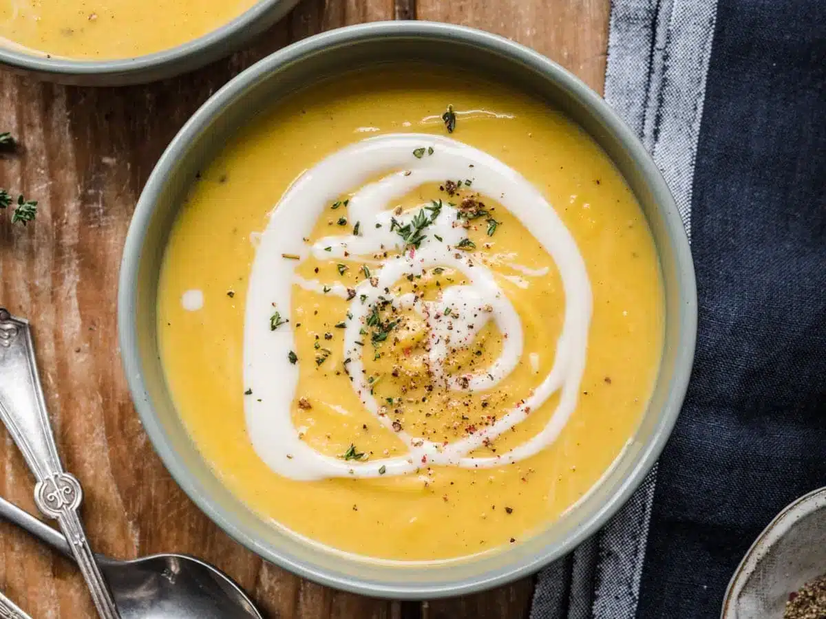 soup in bowl 