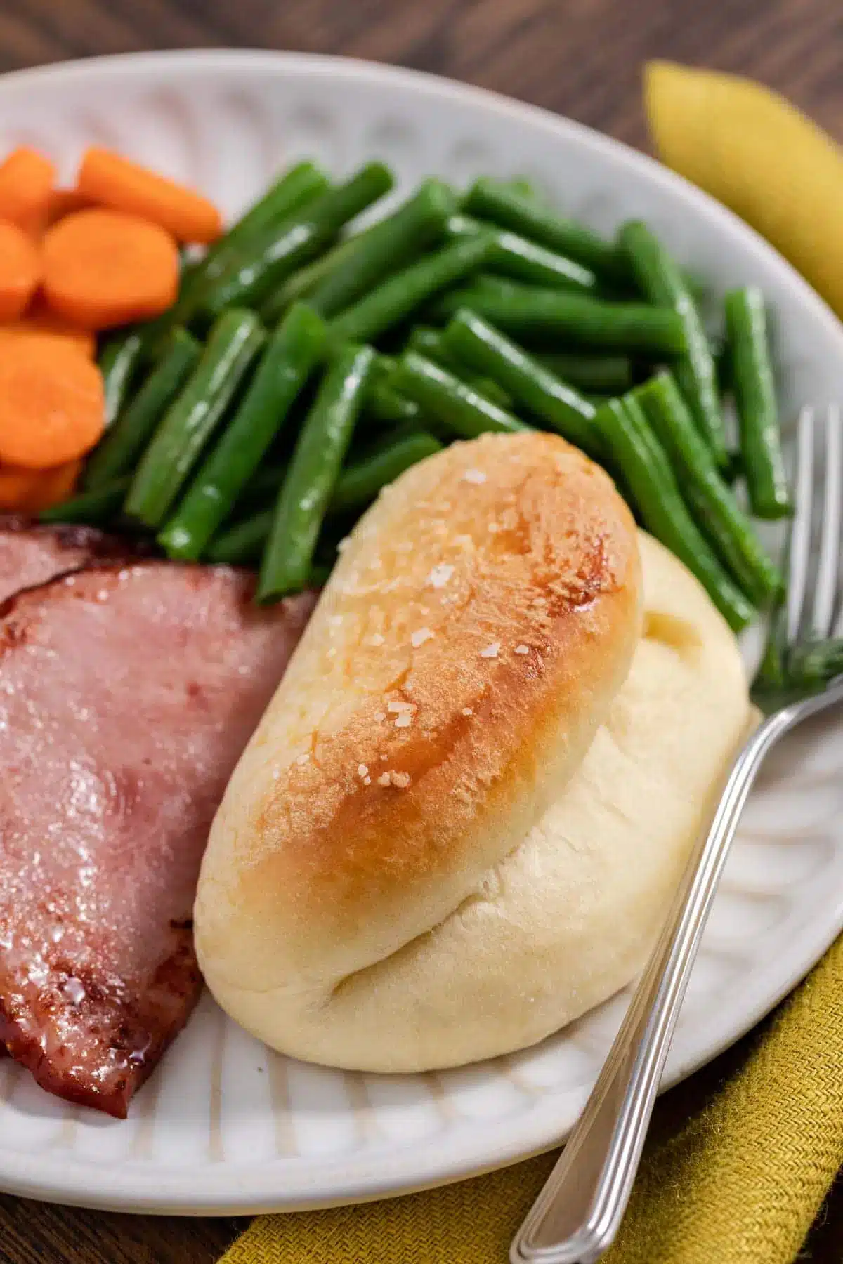 roll with ham beans and corn 