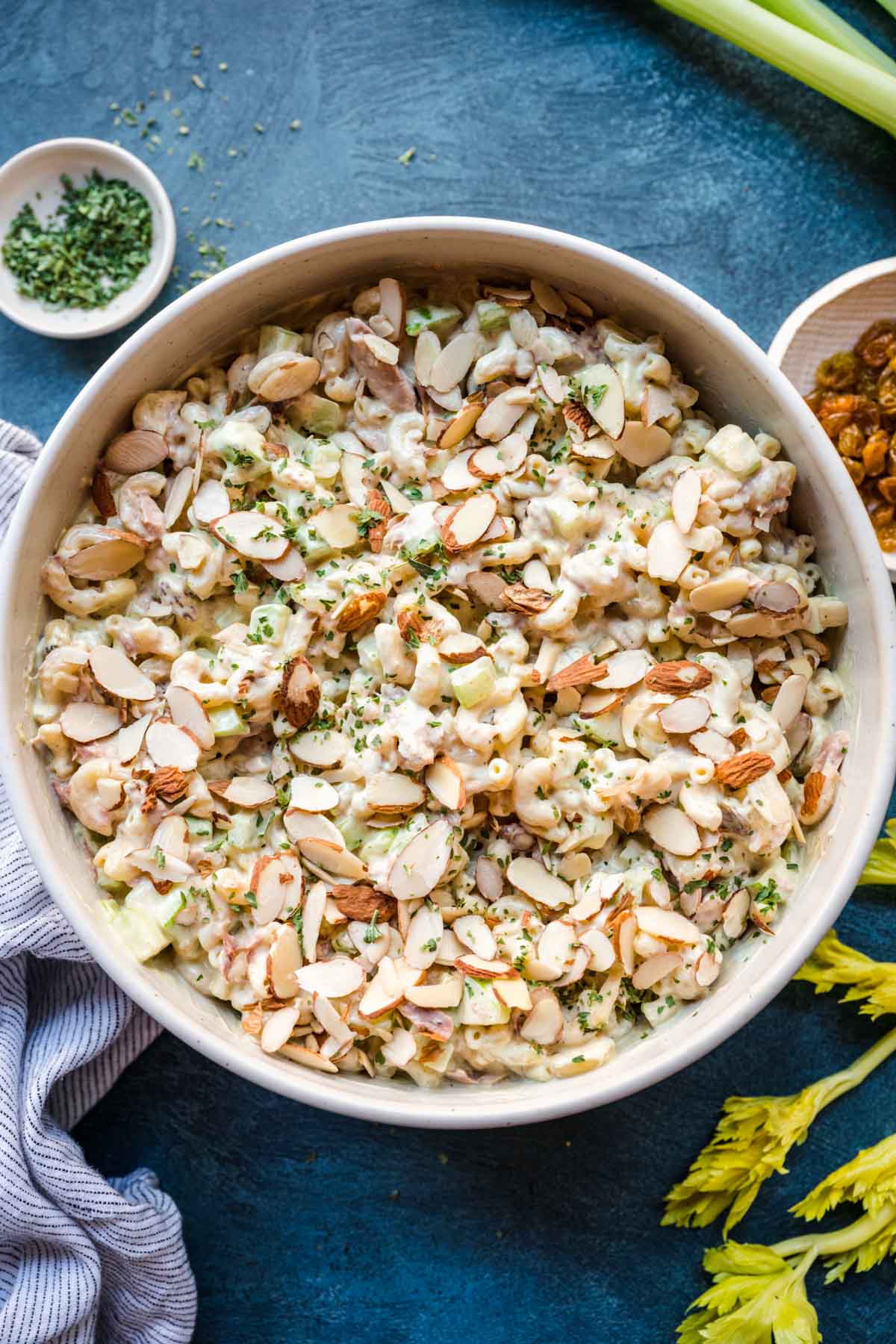 finished pasta in a bowl 