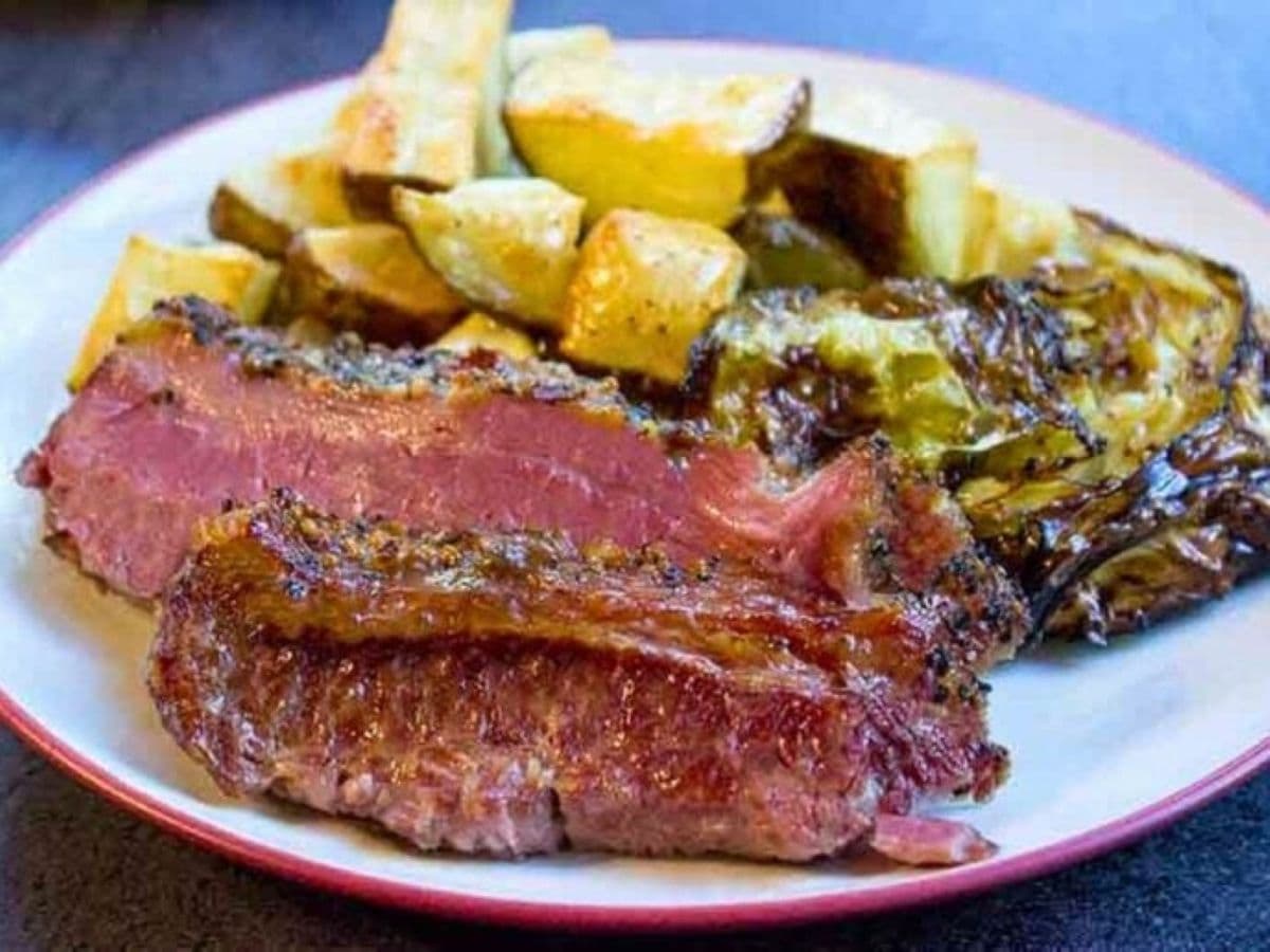 Crispy Slow Cooker Corned Beef Recipe - Dinner, then Dessert