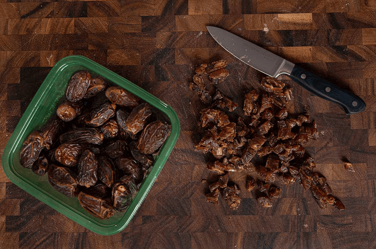 Chopping dates