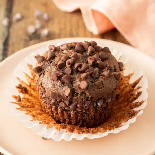 Muffin on pastry plate.